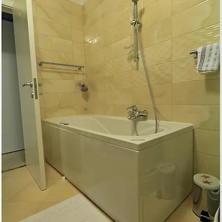 Appartement Irena *